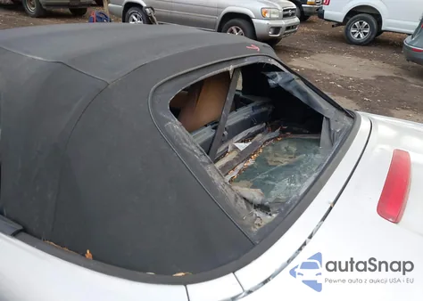 2002 Toyota Mr2 Spyder z USA, uszkodzony, nr VIN JTDFR320220050805